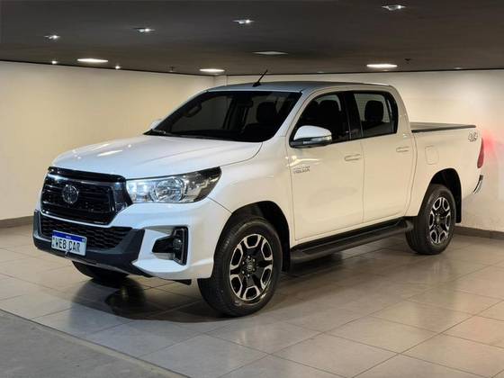 TOYOTA HILUX 2.7 SR 4X2 CD 16V FLEX 4P AUTOMÁTICO